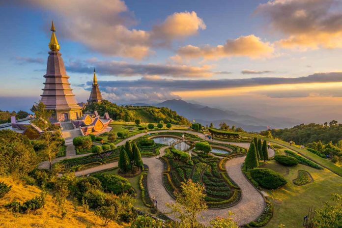 thailand-landmarks-doi-ithanon-696x464.j